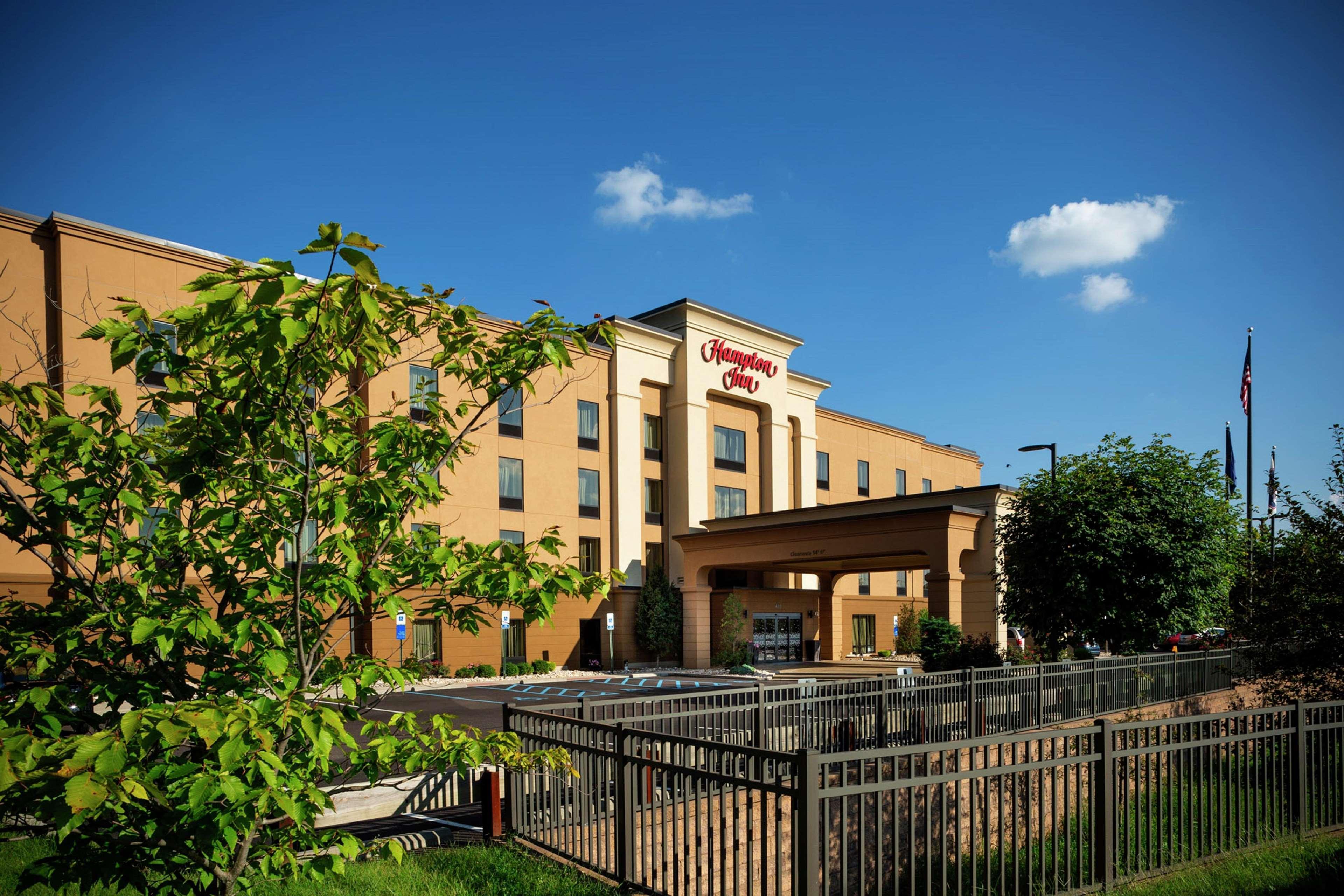 Hampton Inn Limerick Eksteriør billede